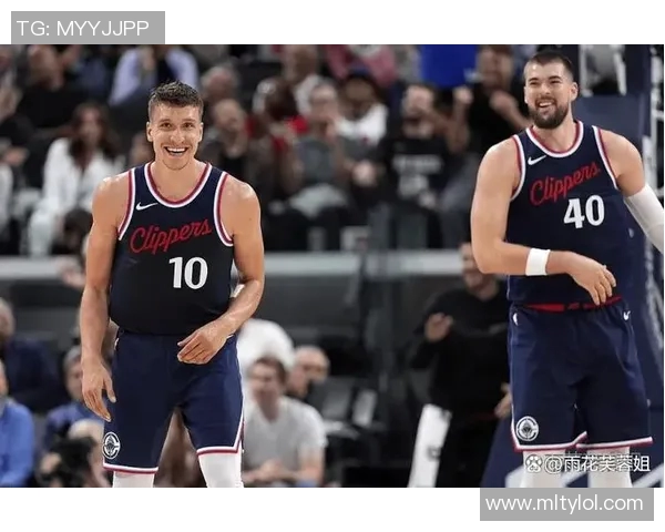 小卡再创佳绩本赛季第11次得分30快船战绩稳居前列8胜3负